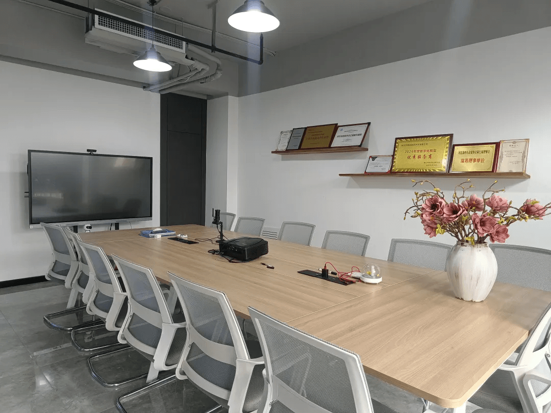 1758699466216138.png 640.webp (3).png