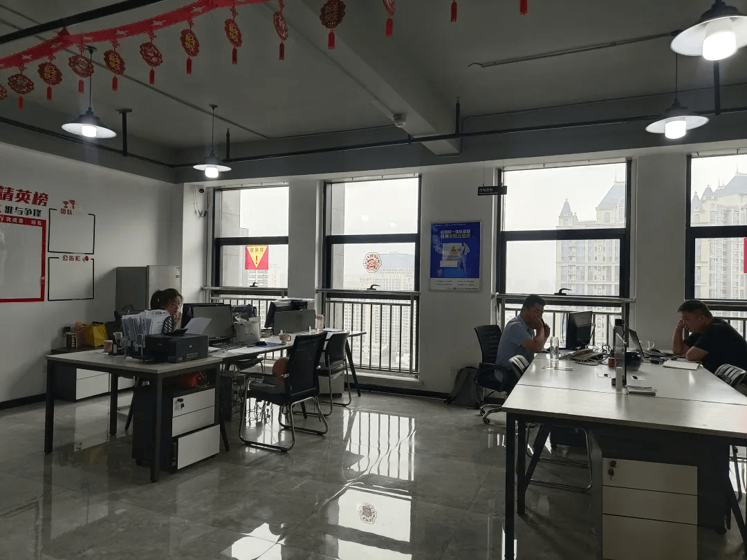 1758699479739098.png 640.webp (4).png